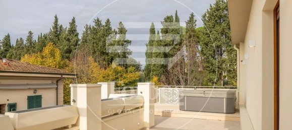3 Schlafzimmer Penthouse in Florence, Italy, Nr. 232453 8