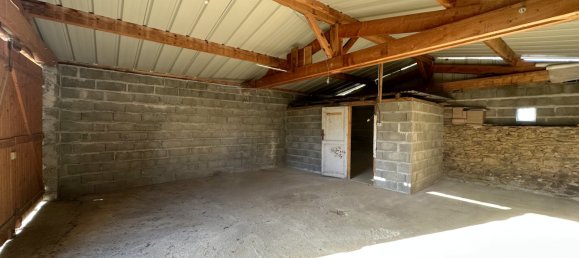 Casa de 3 dormitorios en Vijon, France No. 46553 11