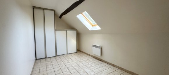 Casa de 3 dormitorios en Vijon, France No. 46553 7