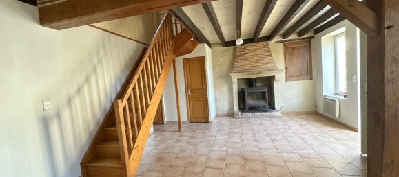 Casa de 3 dormitorios en Vijon, France No. 46553 3