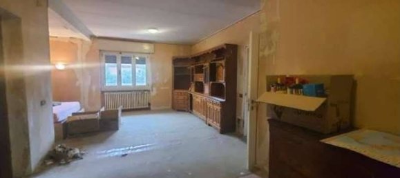 2 bedrooms Apartment in Cuveglio, Italy No. 302764 4