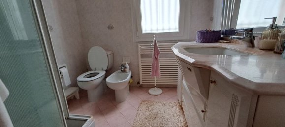 5 rooms Apartment in Ravenna, Italy No. 283029 8