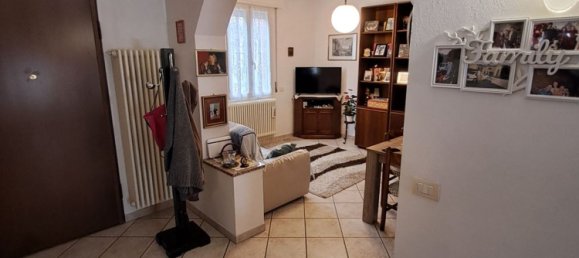 5 rooms Apartment in Ravenna, Italy No. 283029 6