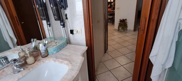 5 rooms Apartment in Ravenna, Italy No. 283029 15
