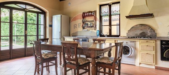 2-salle Appartement à Siziano, Italy No. 2960 2