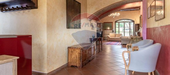 2-salle Appartement à Siziano, Italy No. 2960 18