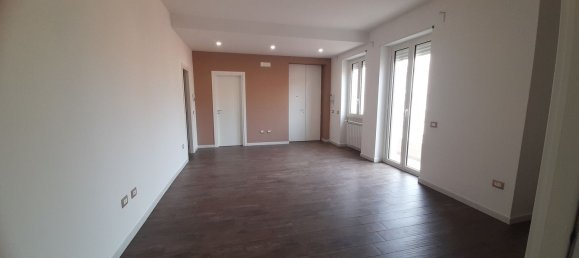 6-salle Appartement à Syracuse, Italy No. 243956 24