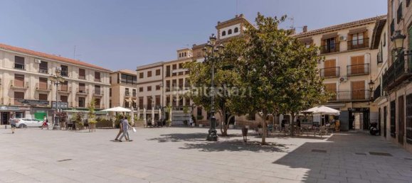 Garage à Santa Fe, Spain 317m² No. 175405 9