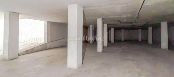 Garage à Santa Fe, Spain 317m² No. 175405 6