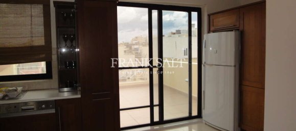 3 bedrooms Penthouse in Sliema, Malta No. 3617 9
