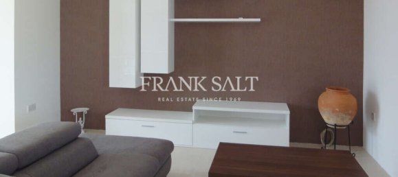 3 bedrooms Penthouse in Sliema, Malta No. 3617 3