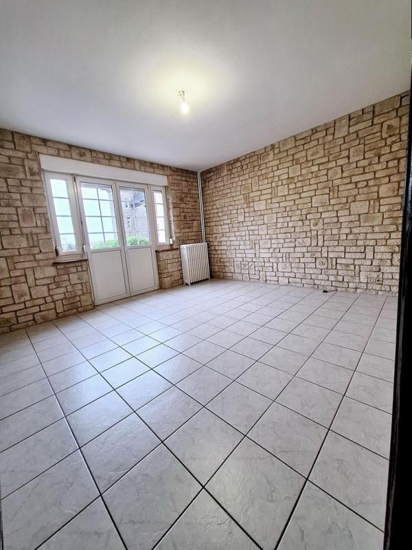 5 غرف نوم منزل في Longlaville, France رقم 154416