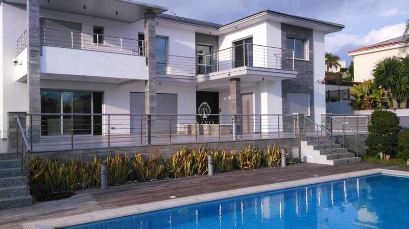 4 bedrooms Commercial property in Agios Tychonas, Cyprus No. 19147