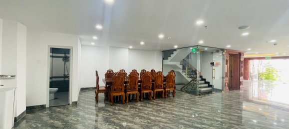 176m² Apartment in District 7, Vietnam No. 7844 2