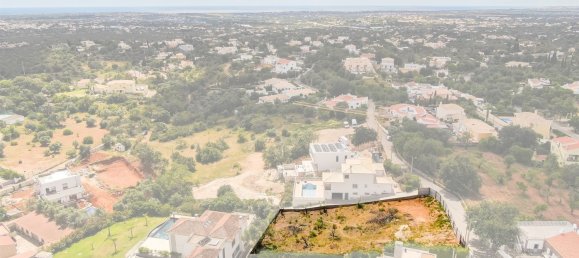 5 bedrooms Villa in Loule, Portugal No. 143982 10