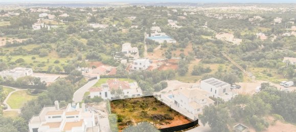 5 bedrooms Villa in Loule, Portugal No. 143982 9