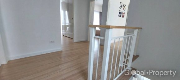 Дом с 4 спальнями в Паттайя, Таиланд № 4988 7