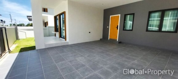 Дом с 4 спальнями в Паттайя, Таиланд № 4988 2