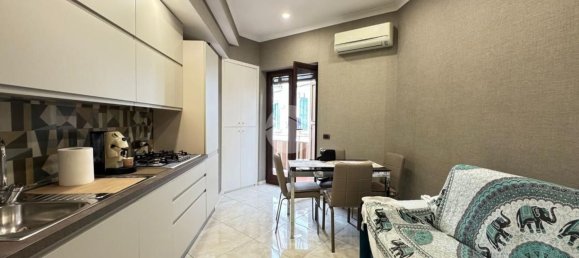 2-Zimmer Wohnung in Naples, Italy, Nr. 8802 8