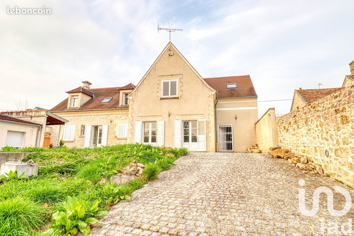 5 Schlafzimmer Haus in Morienval, France, Nr. 156913