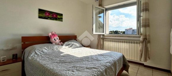 1 bedroom Apartment in Dalmine, Italy No. 359986 8