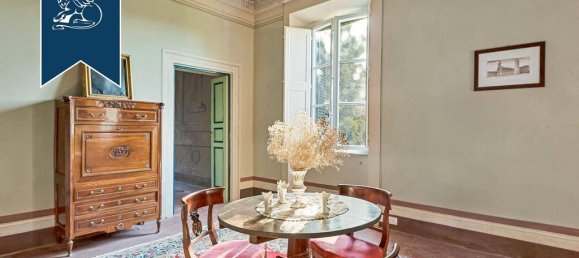 15 غرف نوم فيلا في Lucca, Italy رقم 179463 16