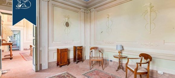 15 غرف نوم فيلا في Lucca, Italy رقم 179463 13