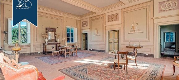 15 غرف نوم فيلا في Lucca, Italy رقم 179463 6