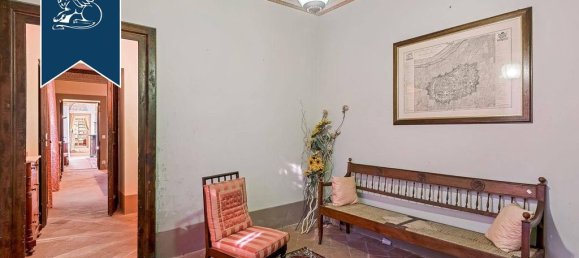 15 غرف نوم فيلا في Lucca, Italy رقم 179463 20