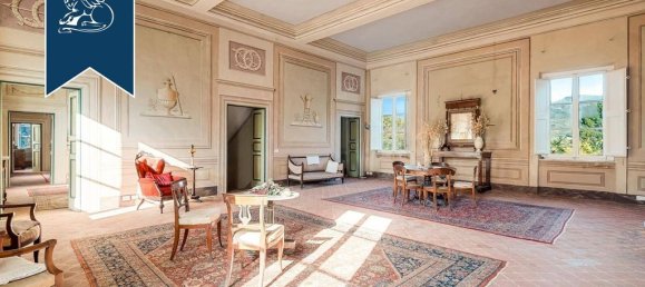 15 غرف نوم فيلا في Lucca, Italy رقم 179463 7