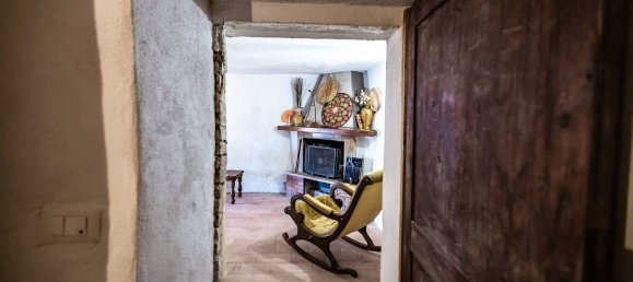 5 rooms Duplex in Pomarance, Italy No. 197262 6