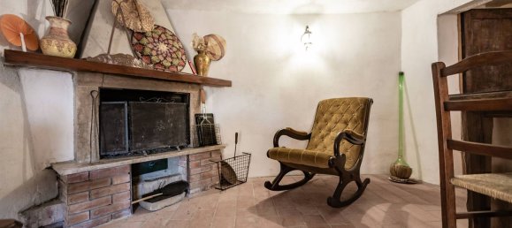 5 rooms Duplex in Pomarance, Italy No. 197262 8
