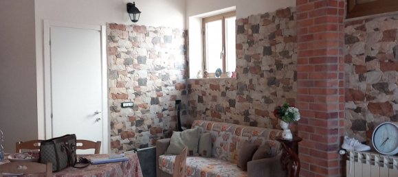 5 rooms Apartment in Caltanissetta, Italy No. 278447 6