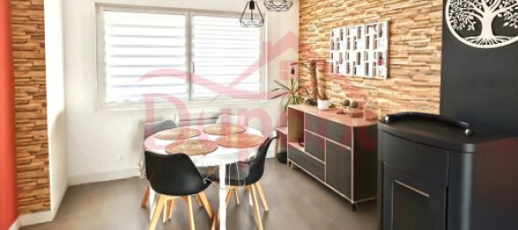 3 bedrooms House in Neuville-Saint-Remy, France No. 357681 2