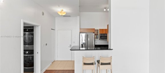 1 dormitorio propiedad comercial en venta en Miami, Miami-Dade, Florida, USA № 614099 25