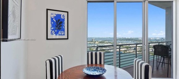 1 dormitorio propiedad comercial en venta en Miami, Miami-Dade, Florida, USA № 614099 5