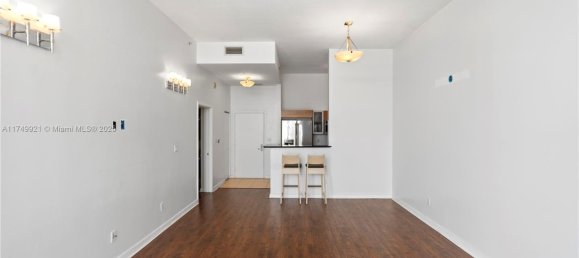 1 dormitorio propiedad comercial en venta en Miami, Miami-Dade, Florida, USA № 614099 19