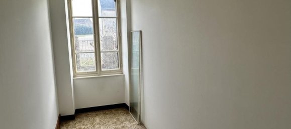 1 bedroom House in Chateaumeillant, France No. 80566 8