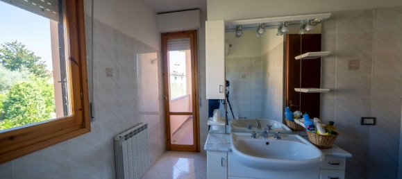 13 rooms House in Cavriglia, Italy No. 282451 14