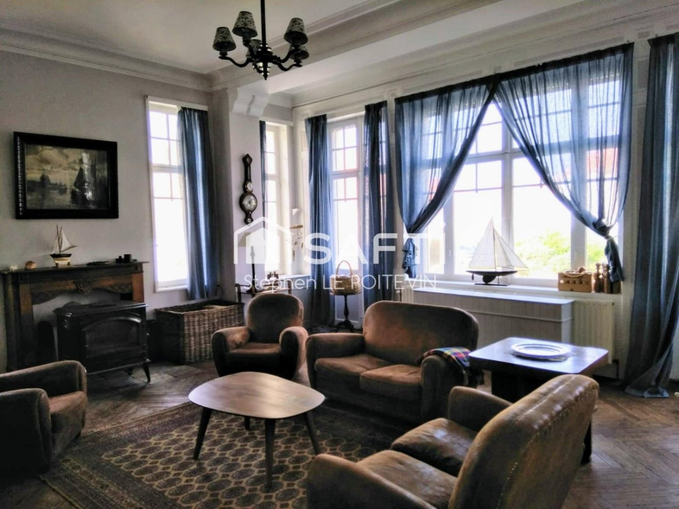 Вилла с 8 спальнями в Амблетёз, Франция № 346401