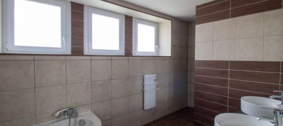 4 chambres Maison à Givraines, France No. 73043 4