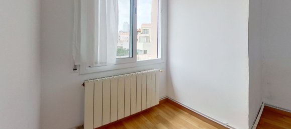 Apartamento de 2 dormitorios en Sabadell, Spain No. 173064 12