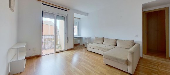 Apartamento de 2 dormitorios en Sabadell, Spain No. 173064 3