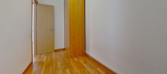 Apartamento de 2 dormitorios en Sabadell, Spain No. 173064 11
