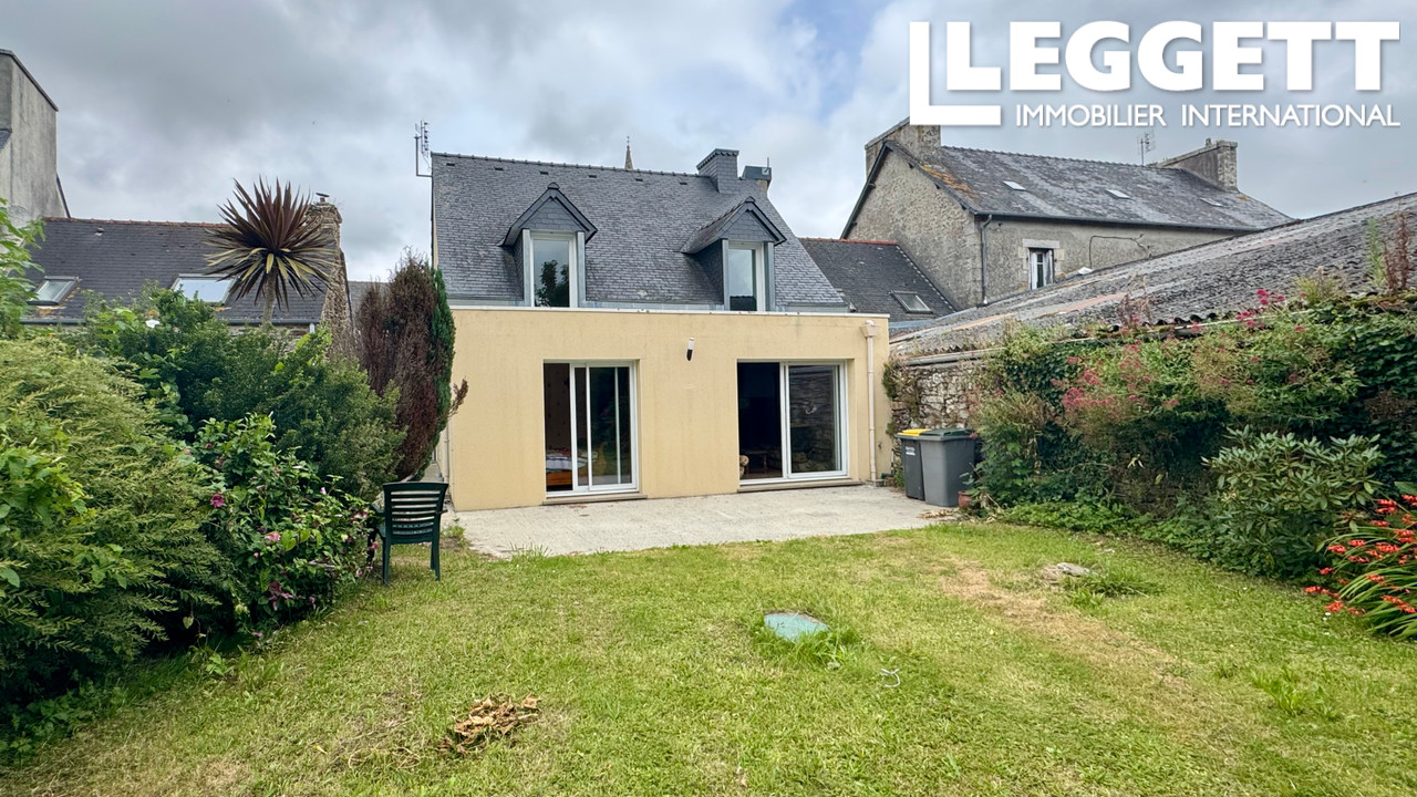 4 Schlafzimmer Haus in Lanhouarneau, France, Nr. 303249