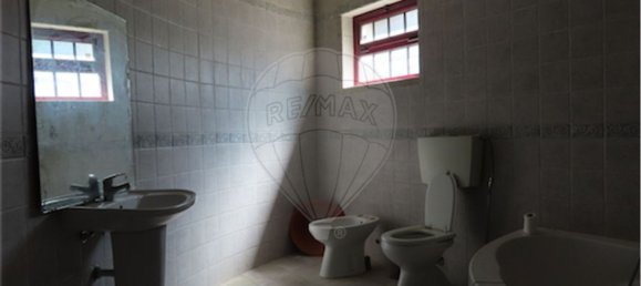 3 bedrooms House in Castelo Branco, Portugal No. 171674 37