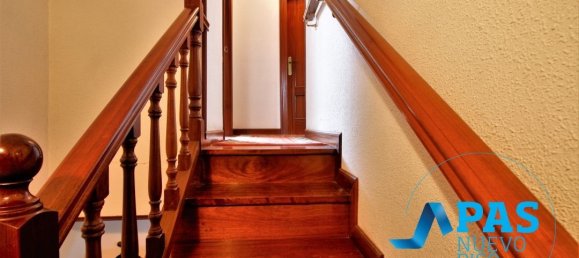 Дуплекс с 3 спальнями в Эль-Астильеро, Испания № 179733 38