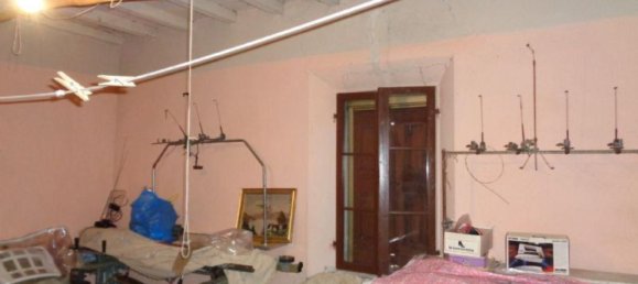 10-Zimmer Haus in Castellarano, Italy, Nr. 74107 5