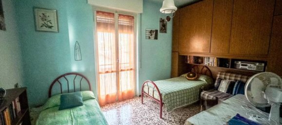 3غرفة شقة في Gardone Riviera, Italy رقم 40428 2