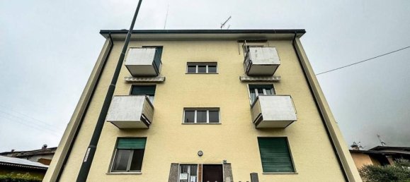 3غرفة شقة في Gardone Riviera, Italy رقم 40428 11